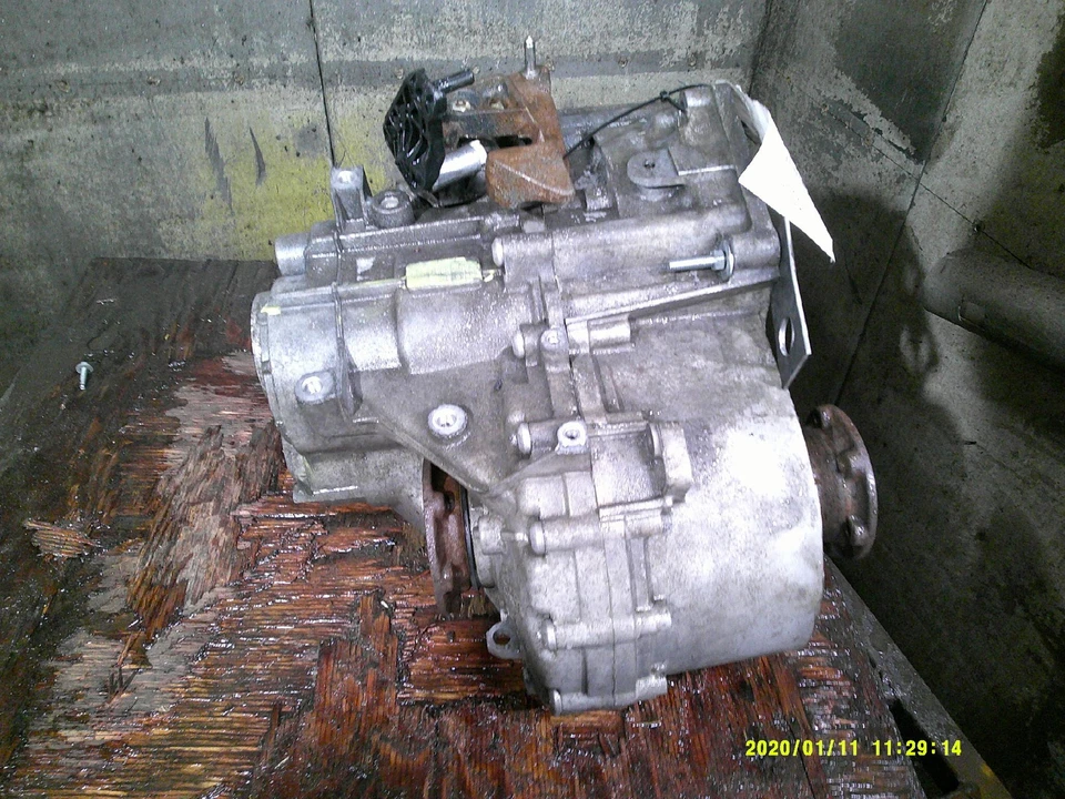 2010 2011 Volkswagen Golf GTI 2.0L Manual Transmission 127K Miles OEM - Image 4 of 4