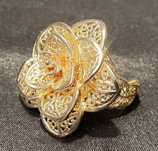 Beautiful Sterling Silver 925 Filigree Flower Ring Gold Vermeil 10.41 Grams