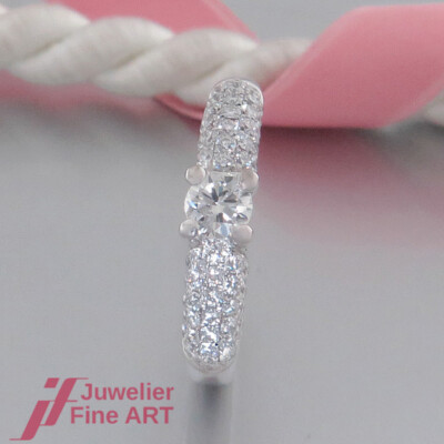 Gress Rinck ring with 1 brilliant-cut diamond approx. 0.37ct + 58 brilliant-c...