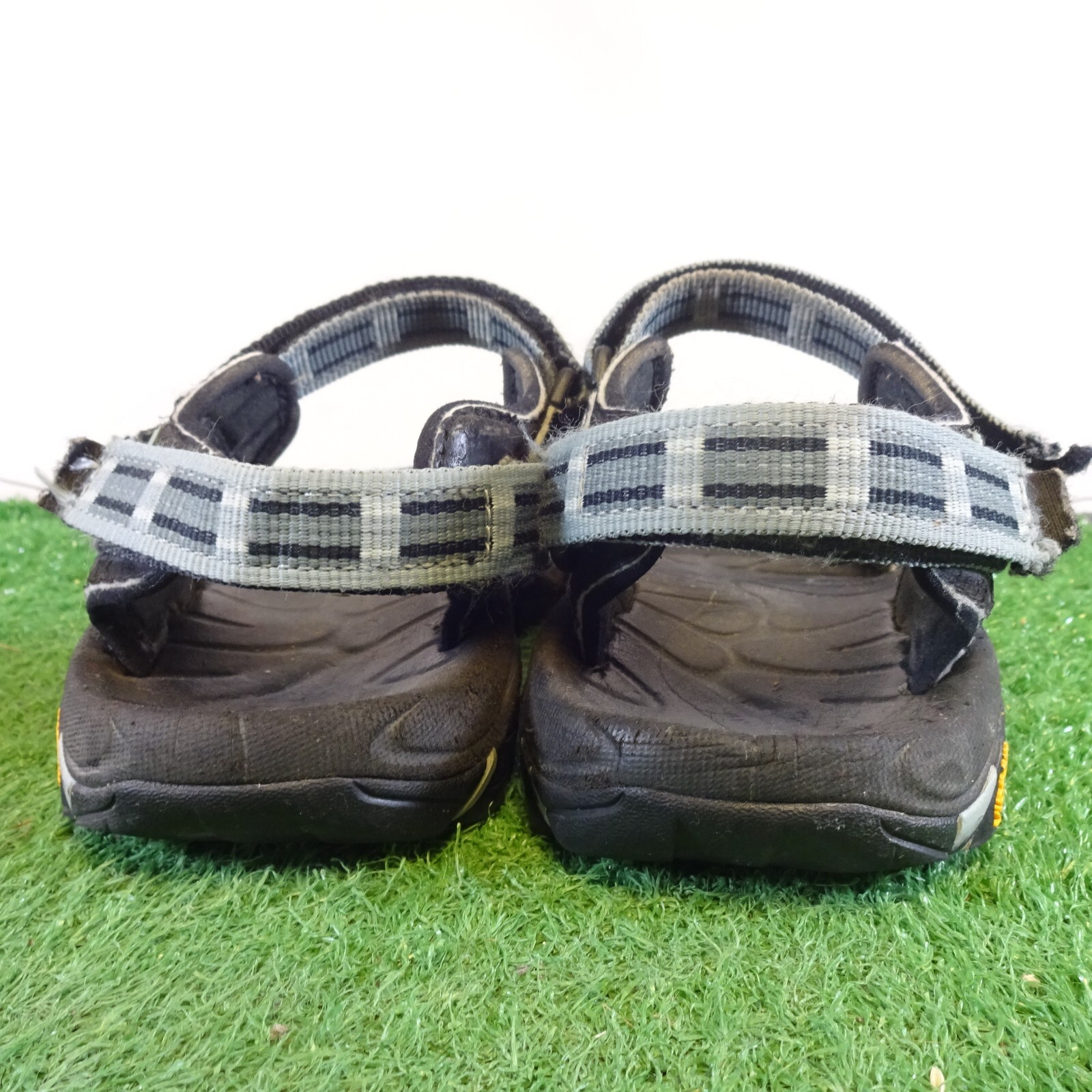 Sandali Merrell taglia 8 scarpe uomo slip on pelle passeggio cinturino estivo Vibram