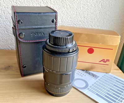 Sigma Wechselobjektiv APO Macro 70-210mm 70-210 mm 3.5-4.5 D
