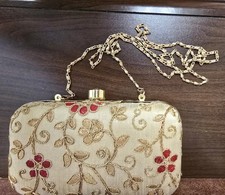 Beige Floral Embroidered Clutch Evening Bag Gold Tone Frame Clasp Chain Strap