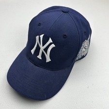 VTG New York Yankees World Series Champions MLB Snapback Hat American Needle