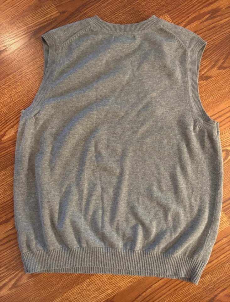 Apt 9 Gray Men’s Argyle Diamond Pattern Vest Size Small 100% Cotton unisex  - Image 2 of 4