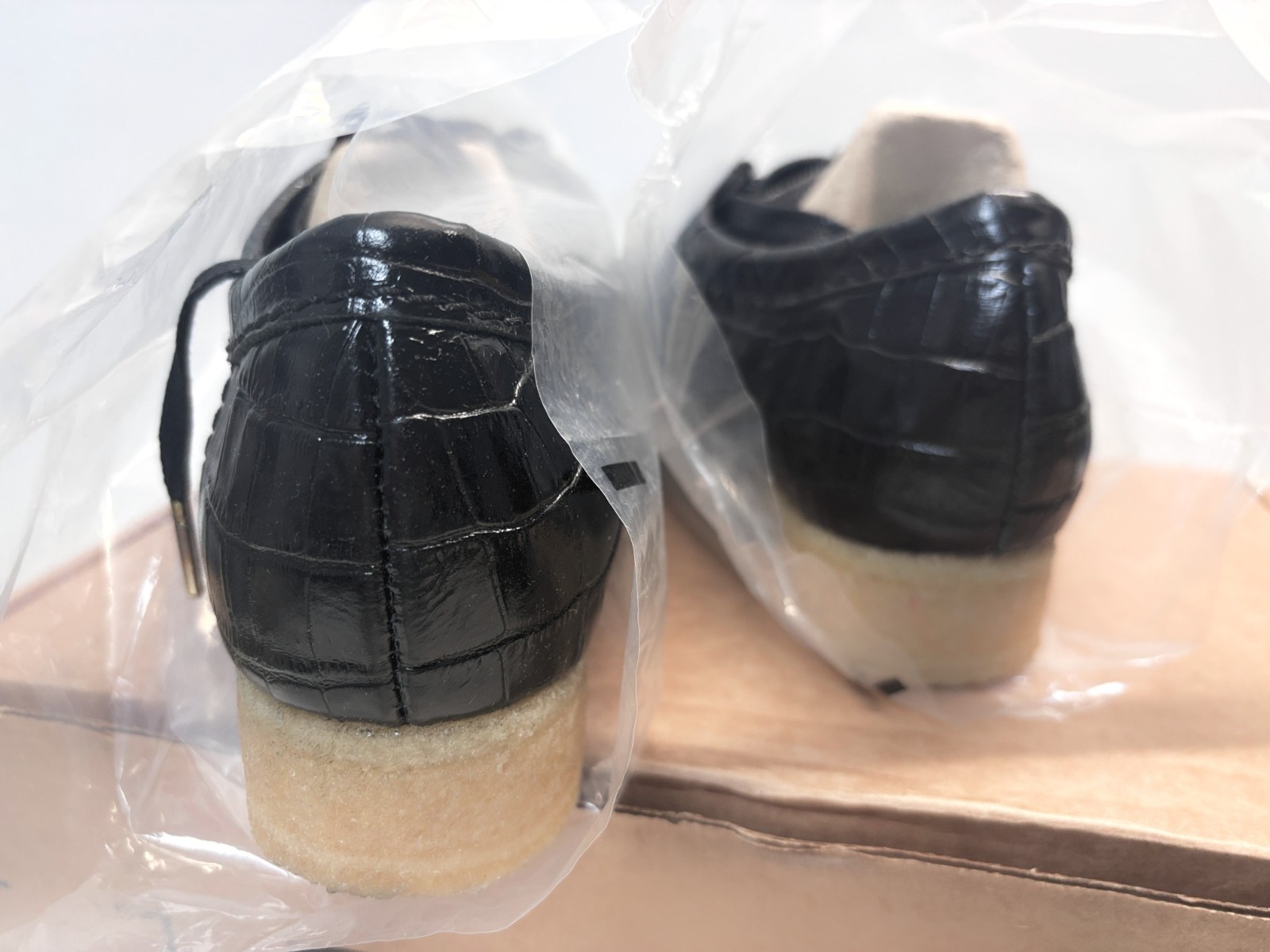 Clarks Originals Women's Wallabee Black Croc Print Leather 9 Medium image 3