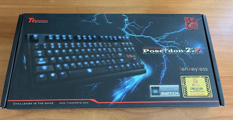 Thermaltake Poseidon ZX Mechanical Keyboard Tenkeyless TKL Blue Switch KB-PZX - Image 3 of 3