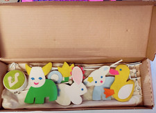 1950 An Eden Mobile Music Box- Musical Spring- Works- with Felt Animals