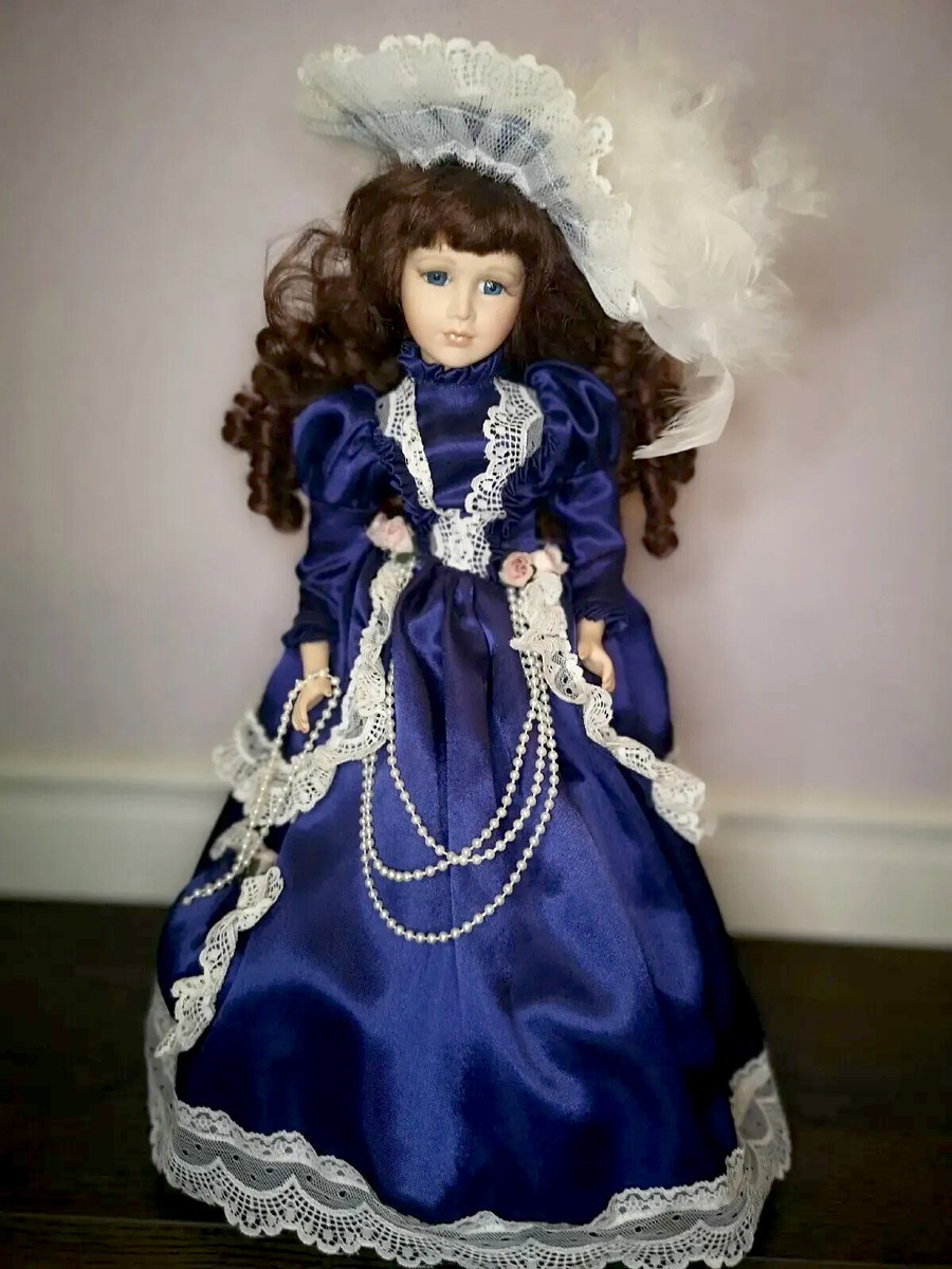 Vintage Victorian Porcelain Doll 18
