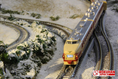 Rokuhan T030-4 JNR Series 485 Limited Express Early Type Rokuhan T030-4 JNR Series 485 Limited Express Early Type