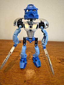 LEGO BIONICLE: Toa Nuva Gali (8570) - Complete w/ Manual