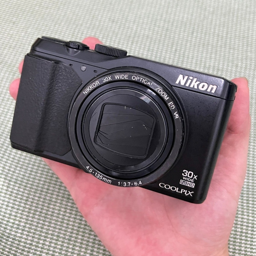 Nikon COOLPIX S9900 最終値下げ Nikon COOLPIX S9900 16.0MP Digital Camera Black From Japan