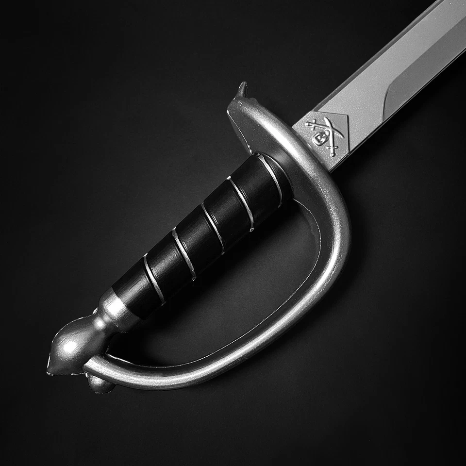 Espada de espuma de sablete pirata negra y plateada del Caribe de 30" Foto 4 de 4