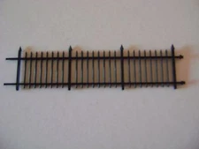 Lionel 256-10 Freight Station 3- Section Fence 