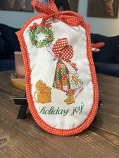 Holly Hobbie Christmas Oven Mit