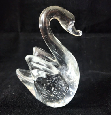 Clear Glass Swan Paperweight Bullicante Controlled Bubbles Figurine Wings Up 4''