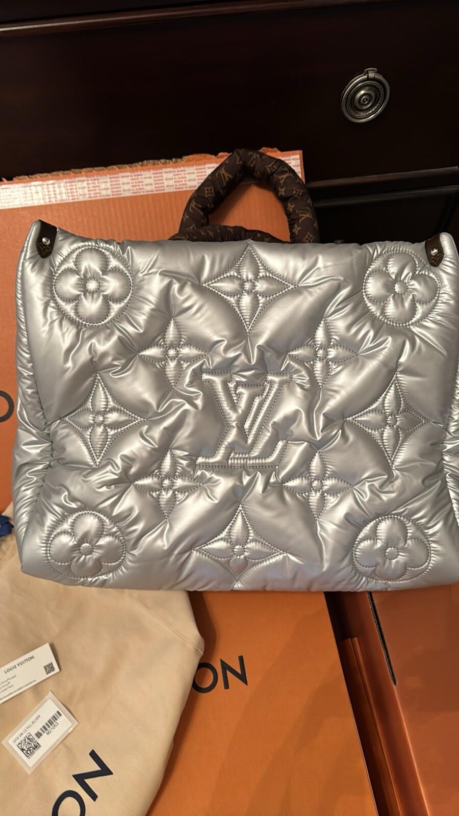Louis Vuitton Econyl Onthego GM Pillow Silver Bag Puffer Giant Flower Monogram image 2