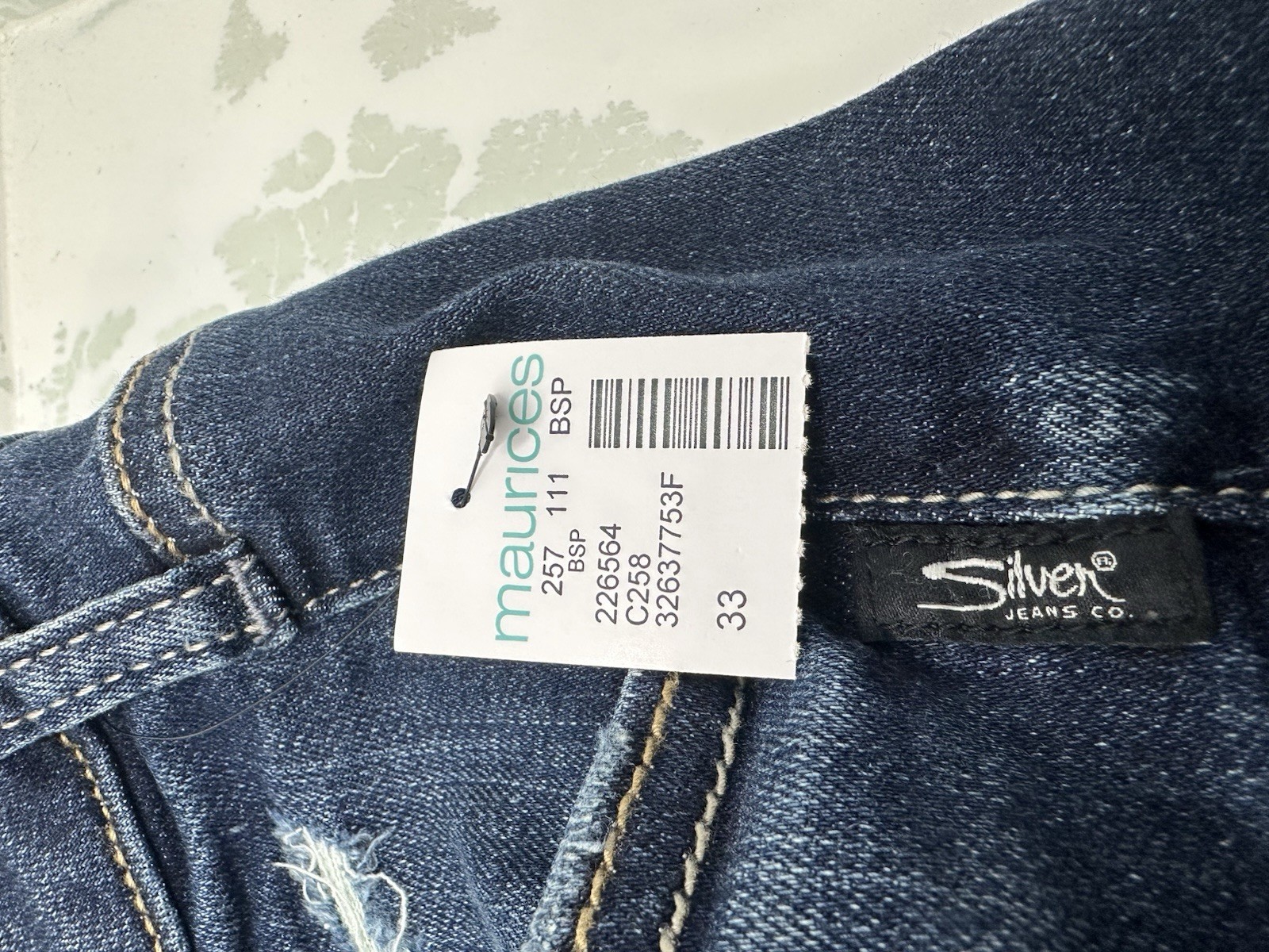 Silver Jeans Co Women's Mid Rise Luxe Stretch Boyfriend Shorts WR4 Indigo US:33