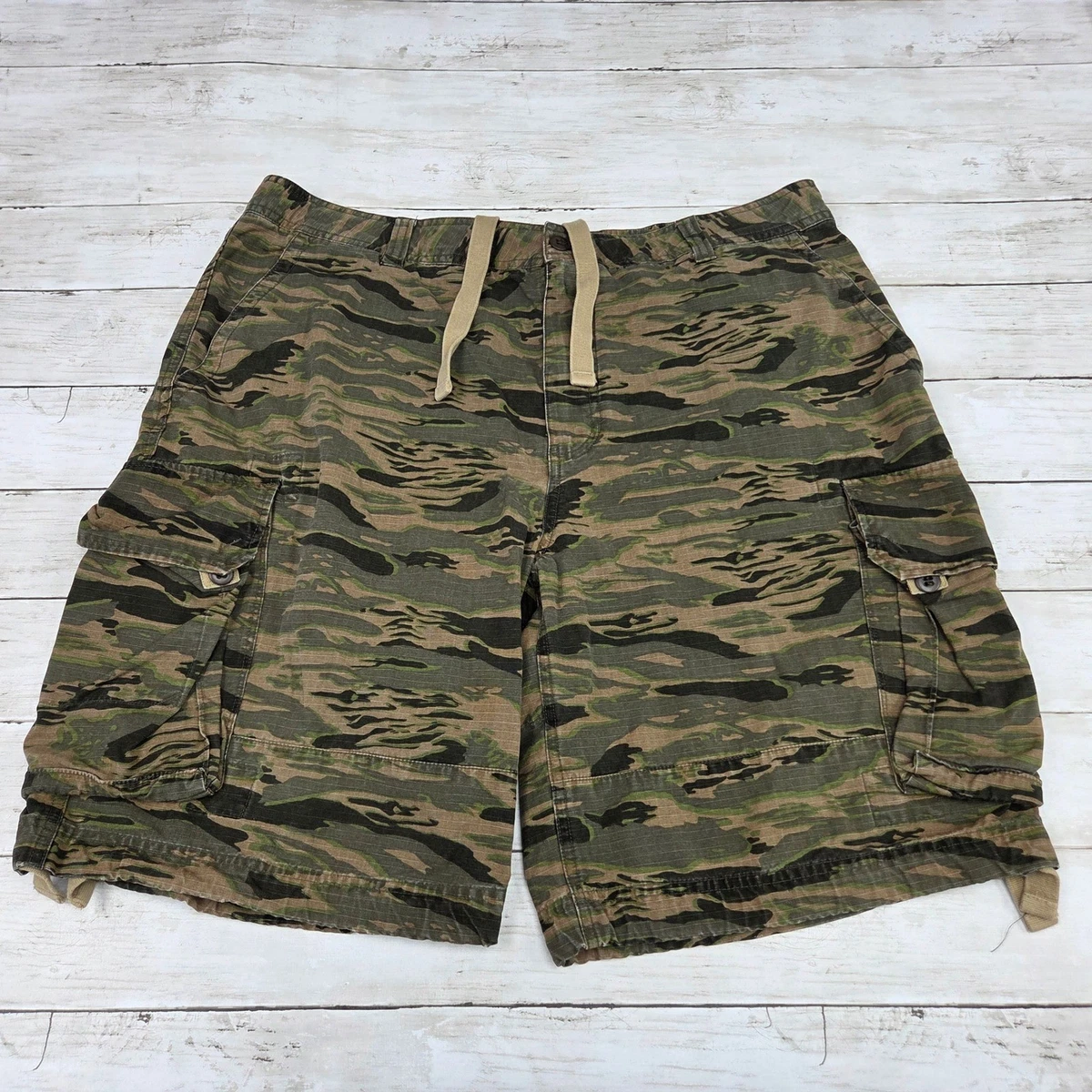 Tiger Camouflage Indiana Men's Shorts for sale | eBay