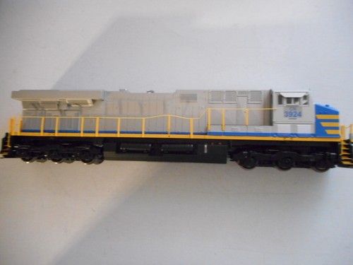 HO WALTHERS MAINLINE GE ES44AQC NACIONAL CANADIENSE # 3924 DCC/SONIDO | Condition: Used
