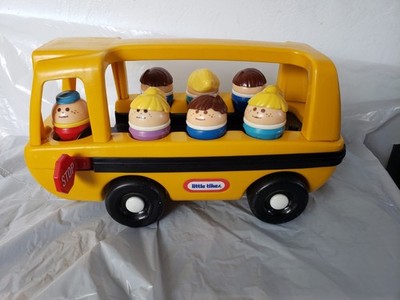 Vintage  Little Tikes Toddle Tots School Bus w/Figures STILL CLICKS!