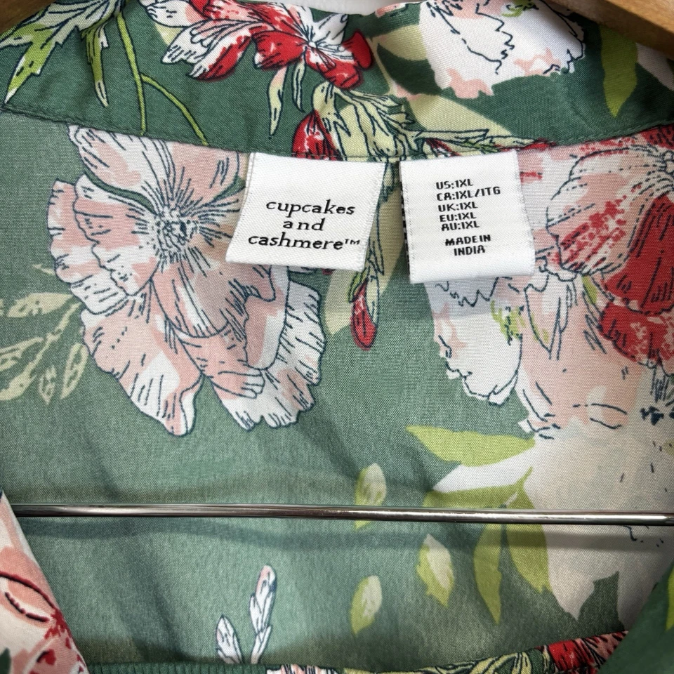 Women’s Cupcakes And Cashmere Floral 2pc Pajama Set Green Size 1XL 0328 - Image 3 of 4