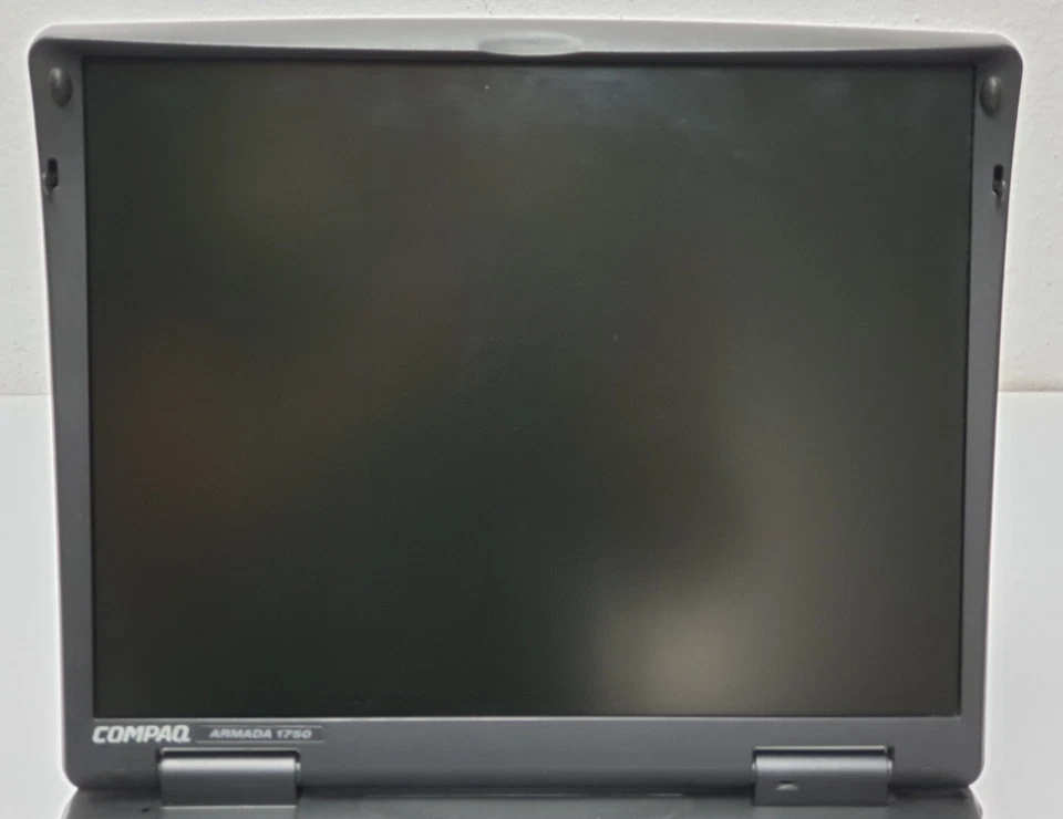 Compaq Armada 1750 Defekt Vintage Retro Notebook Laptop - Bild 3 von 4