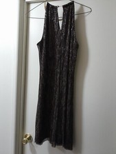 Beyond the Bump Black Maternity Athletic Top, med