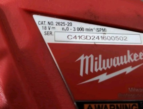 Milwaukee 2656-20 1/4" Hex Impact Driver & 2625-20 Hackzall w/Battery & Charger - Picture 5 of 9