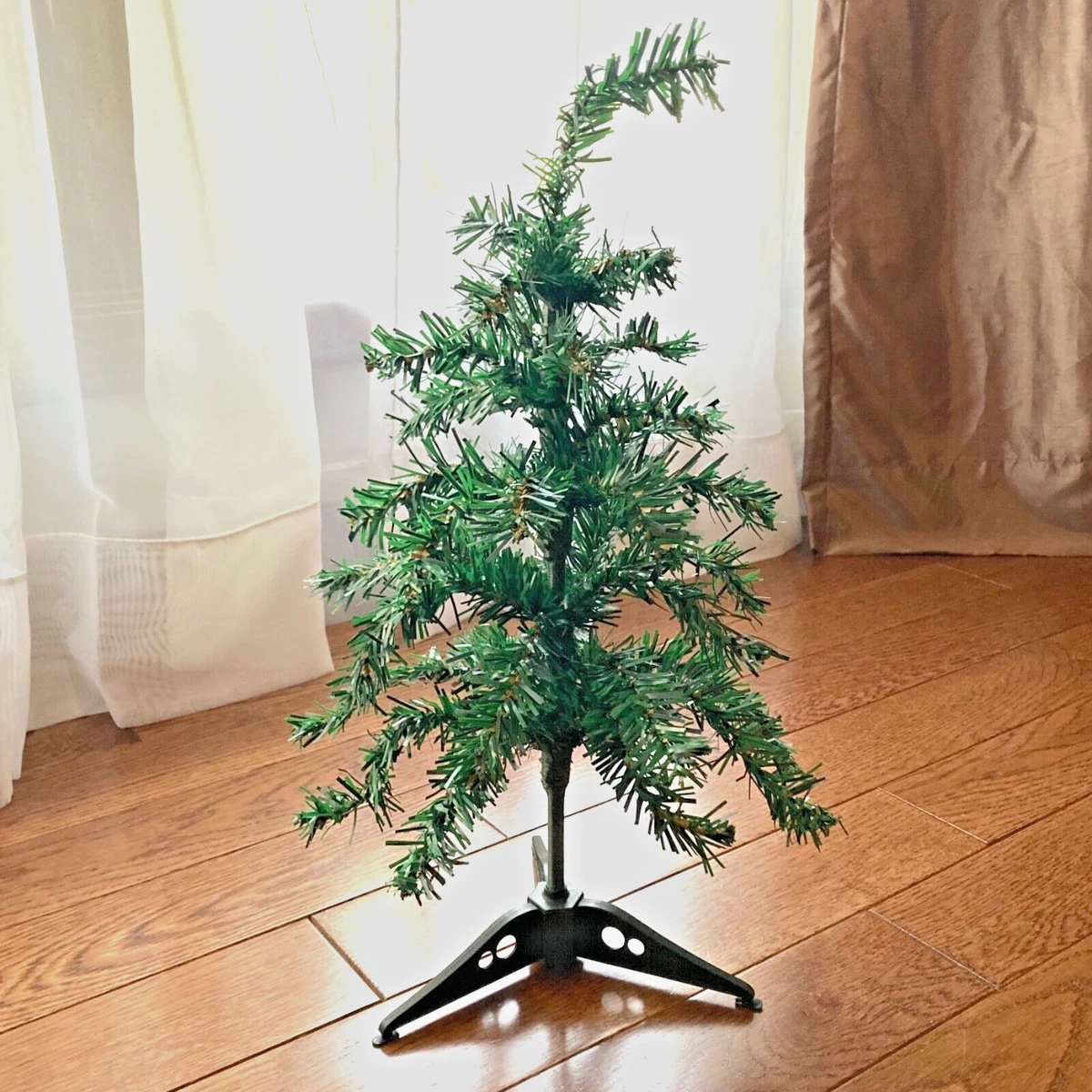 Small Christmas Tree Base Stand Artificial Green Bendable Branches Mini 18x9