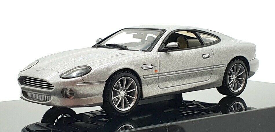 アストンマーチン(DB7)ミニチュアカー Amazon.com: New Diecast 1:18 Aston Martin DB7 Vantage : Toys