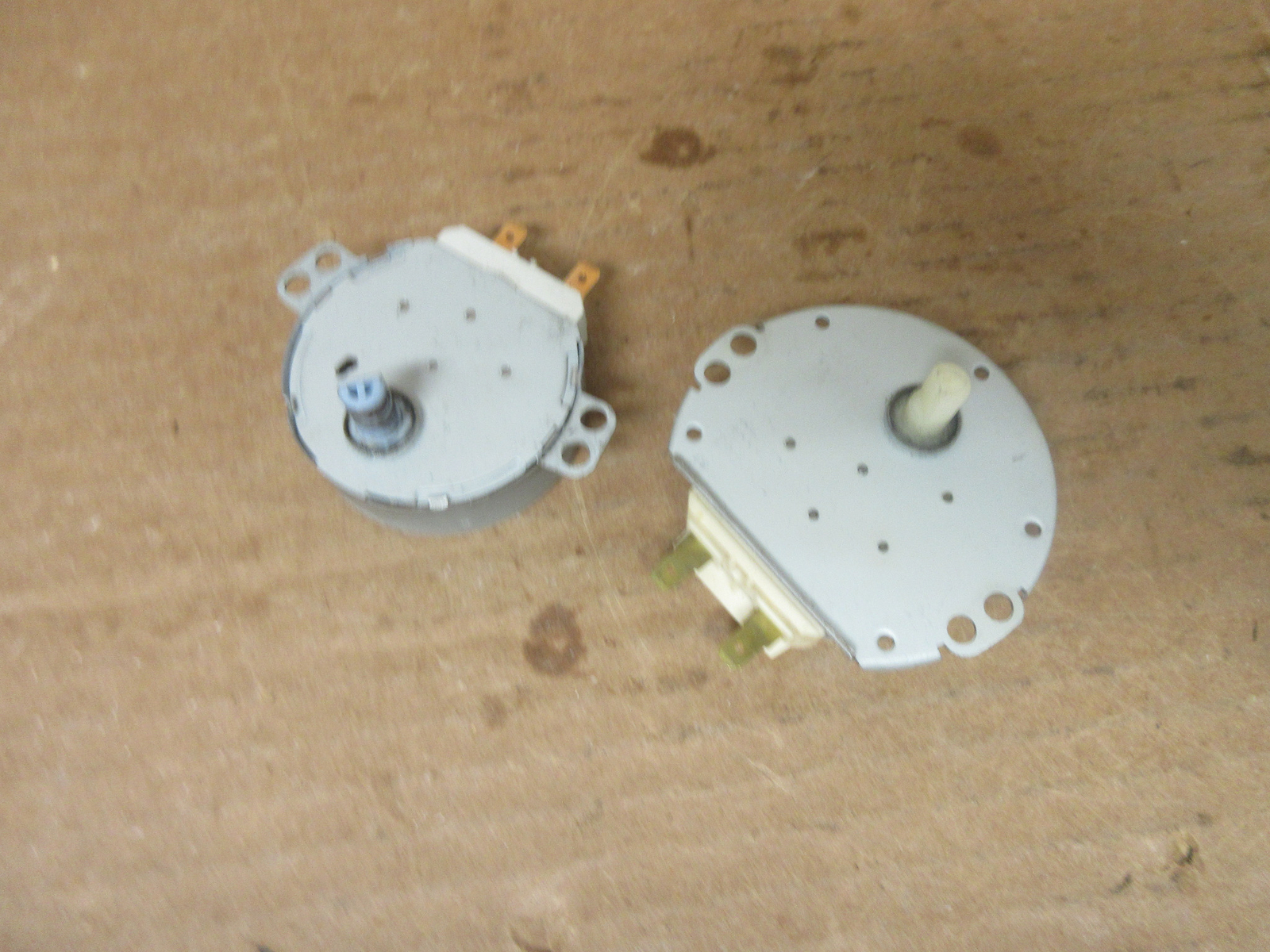 GE Microwave Turntable Motor Set Part WB26X10190 6549WRS001P