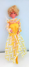 Mattel anni 70 Pretty Changes Barbie bambola vestito originale e gioielli SUPERSTAR