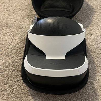 Sony PlayStation PS VR1 Headset Only (No Cables)  1 Controller And Case
