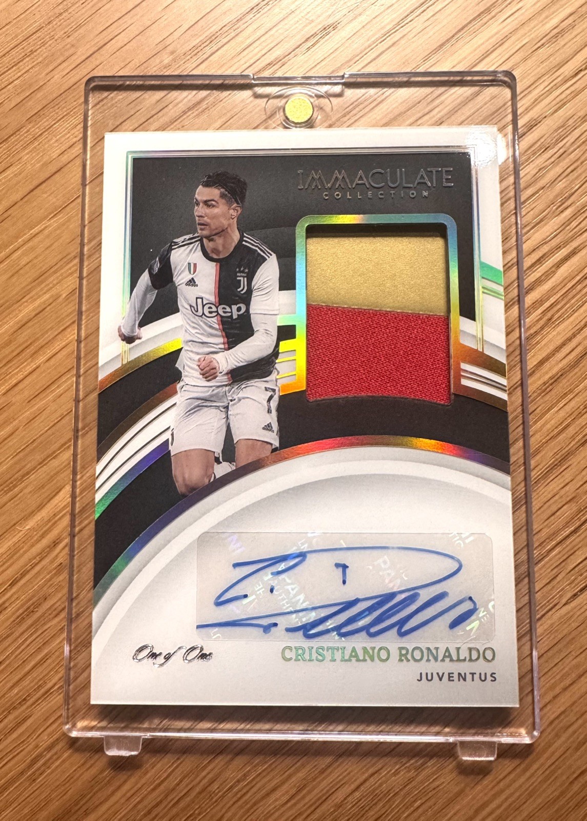 2022–23 Panini Immaculate Cristiano Ronaldo Auto Platinum/Ruby 1/1 #MA-CR7