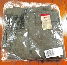 Levi's Cargo Carrier Shorts Mens 32 Olive Green Multi Pocket Utility 9" Inseam