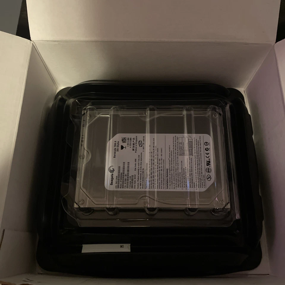Seagate Barracuda 7200.8 200 GB,Internal,7200 RPM,3.5" (ST3200826AS) HDD - Image 4 of 4