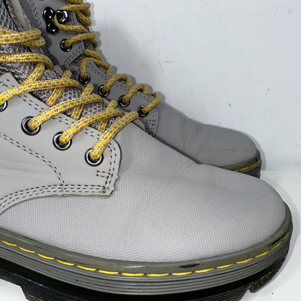 Dr Martens Mens 4 Women display picture 1