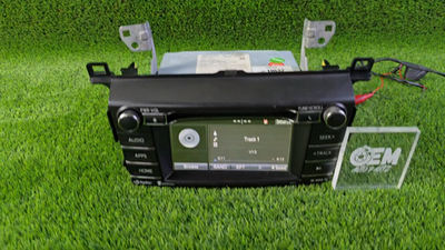 Toyota Rav4 13-18 Touch screen display cd player 86140-42460 Oem