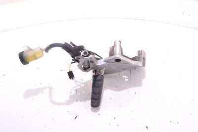 BMW F 800 ST Vordere rechte Seite Fu�rastenaufh�ngung K71 2006 17112845 - Bild 1 von 4