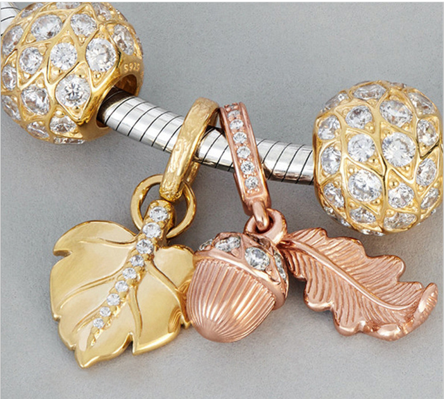 Pandora Genuine Shining Leaf Pendant 