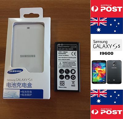 Samsung S5 I9600 Retail White Charger Dock Kit With