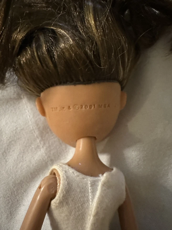 Lote de 10 muñecas Bratz vintage plus con ropa zapatos MGA 2001 Foto 2 de 4