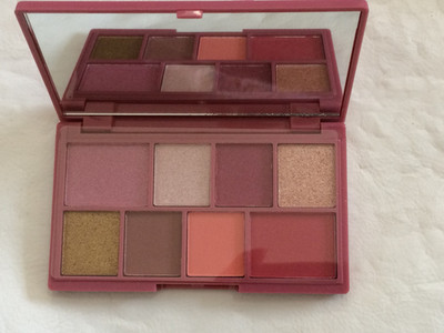 Revolution Pink Pepper Eyeshadow Palette 10,2 g