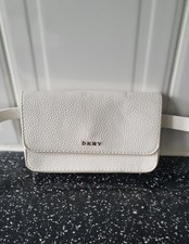 DKNY~Stylish White Belt