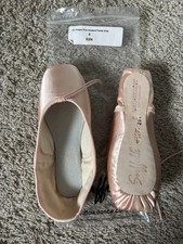 Solo Prequel Suffolk Size 4 2X Pointe Shoes - Brand New