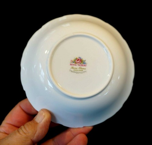 Beautiful Royal Albert Tranquility Dessert Bowl - Picture 3 of 3