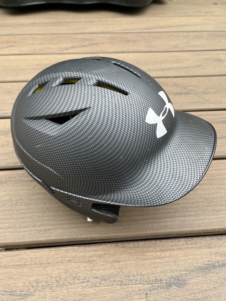 Under Armour Batting Helmet Size 57/8 to 63/4 eBay