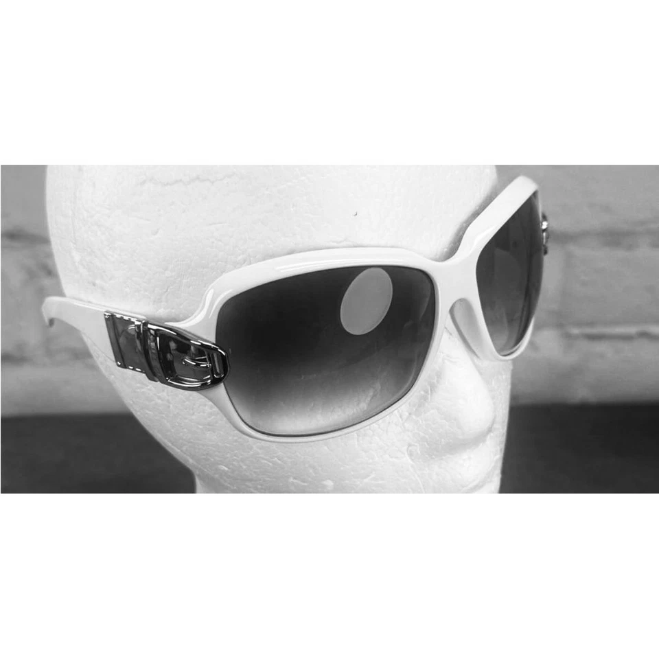 Rare vintage y2k Gucci Buckle Oversized Sunglasses White - Image 3 of 4