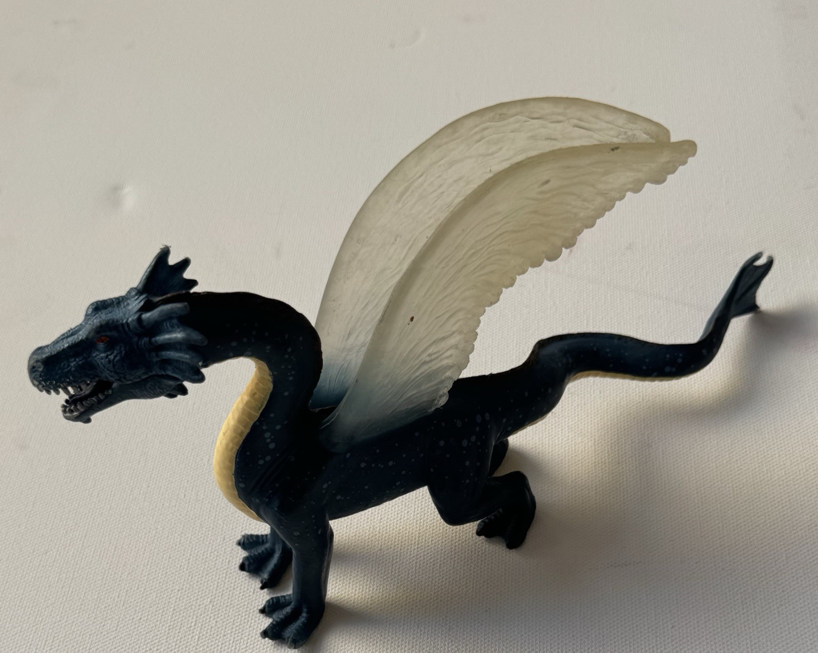 MOJO Sea Dragon Fantasy Figure 4-Inch Animal Toy for Kids & Collectors  