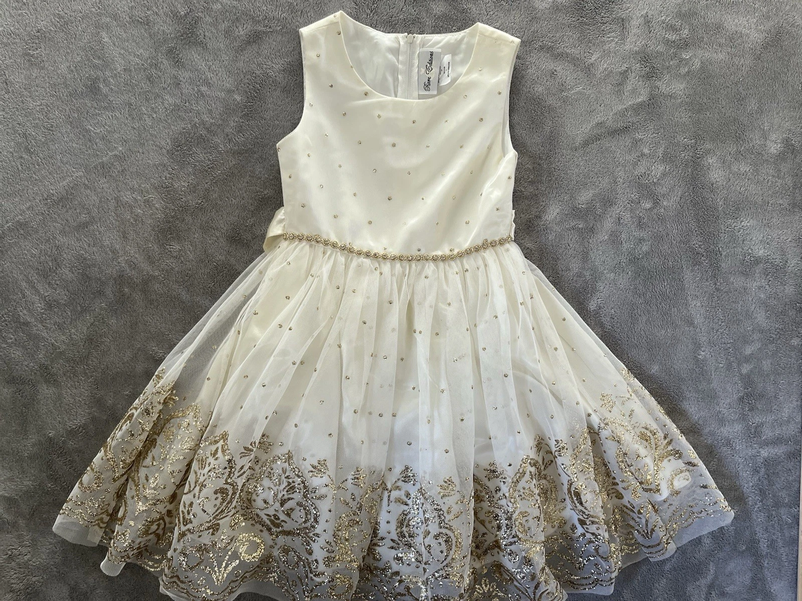 Rare Edition Girls Dress Size 7 Special Occasion Ivory w/Gold Tulle Formal
Opens in a new window or